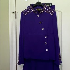 Donna Vinci Knit Suit &180